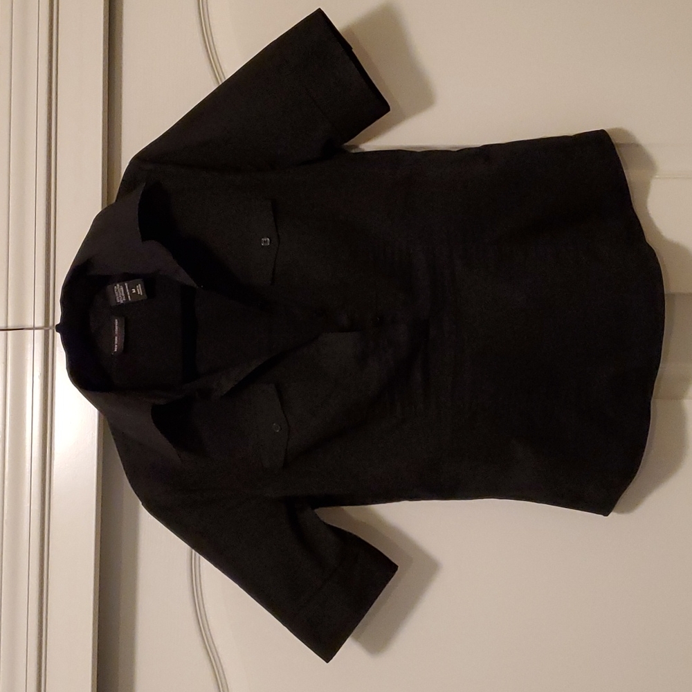 New York & Company Short sleeve shirt